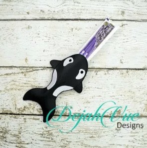Dejavu Designs Orca popsicle holder 21 Items to Machine embroider and wear this summer on the beach