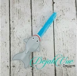 Dejavusdesigns Shark popsicle holder 21 Items to Machine embroider and wear this summer on the beach