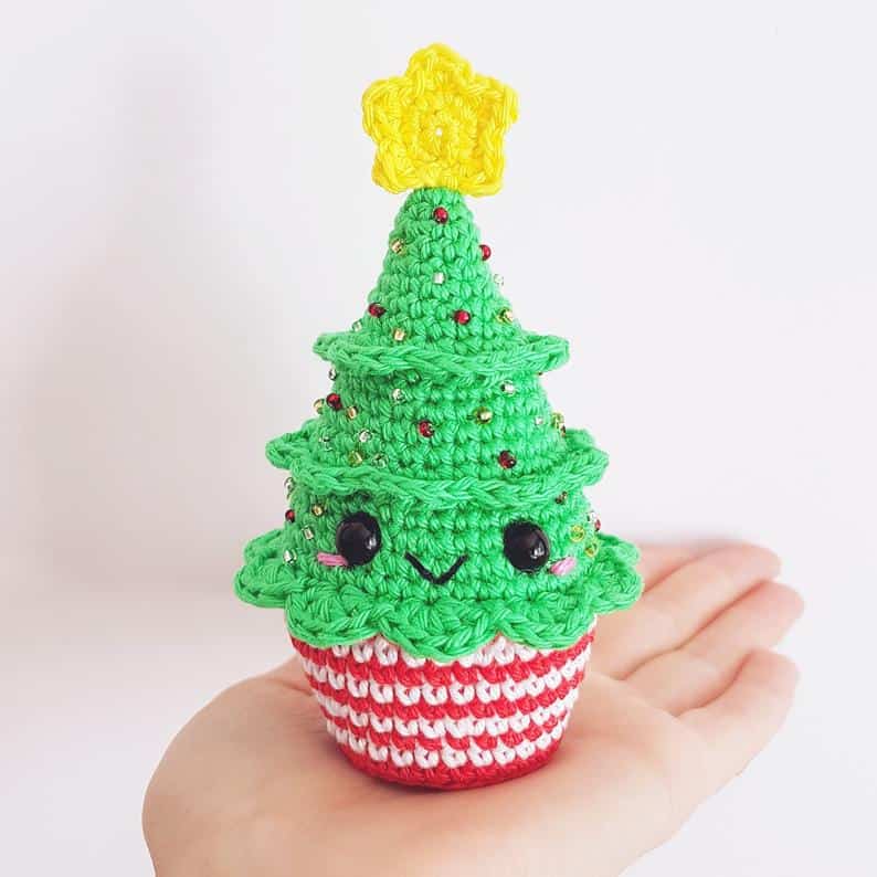 SuperCuteDesignShop on Etsy Christmas tree Youll want to Knit or Crochet one of the Best Christmas Trees