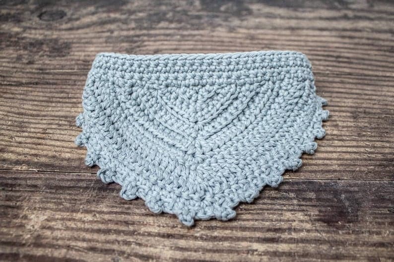 Baby dribble bib by Sarling Modern Crochet Baby Bibs just for you!